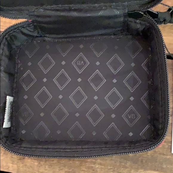 NWT Vera Bradley Travel Pill Case ~ Buffalo Check - Picture 6 of 8